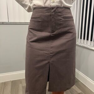 ARMANI EXCHANGE Elegant Gray Women's Pencil Skirt. Size 2.
